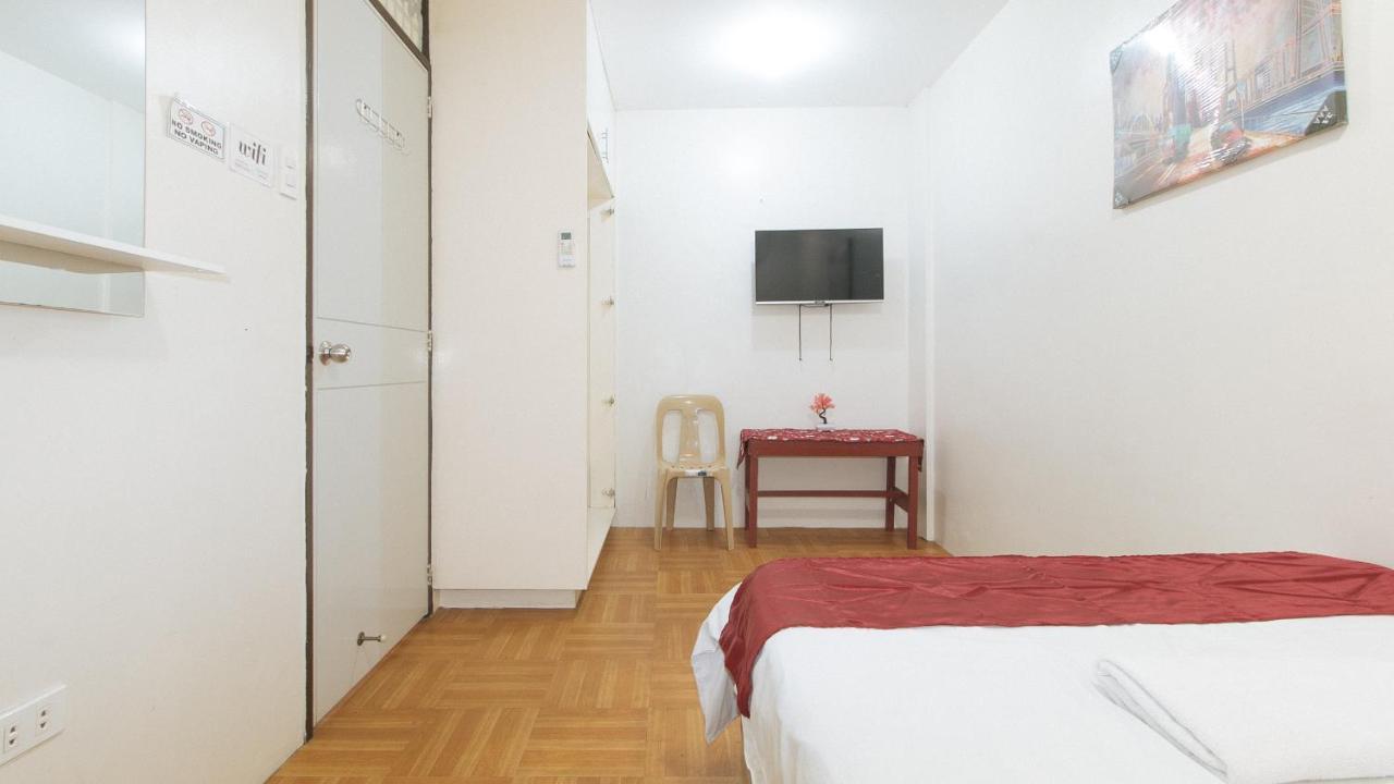 Nearest Hostel Pasay City By Reddoorz Exterior photo